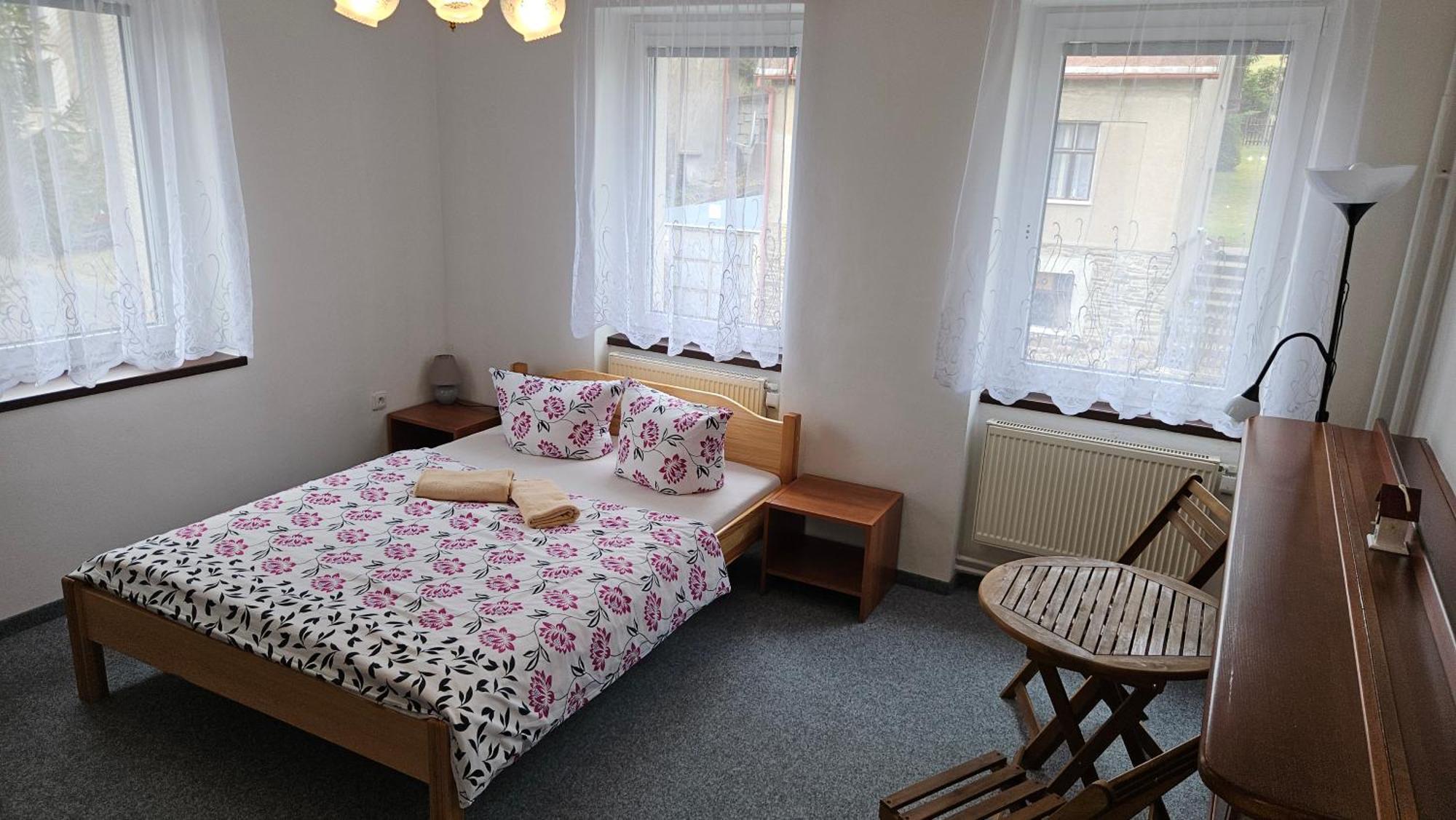 U Pohody Hotel Kovářská Екстериор снимка
